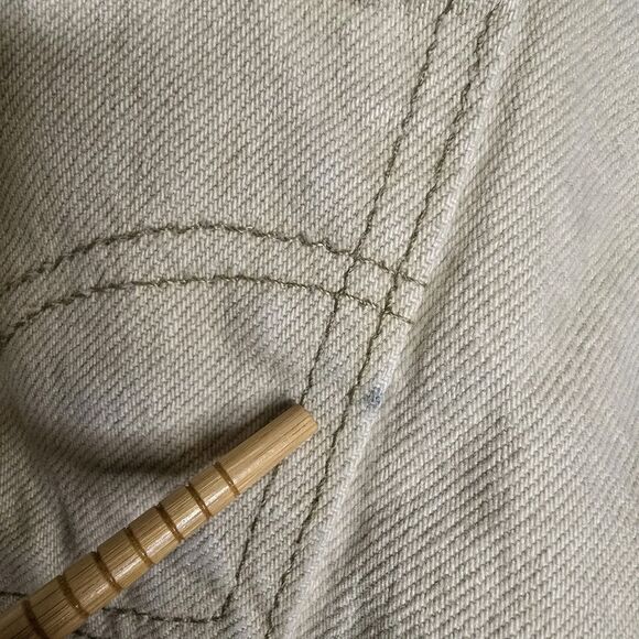 Vintage Levi's Orange Tab 550 Relaxed Fit Student W27 L28 Tan Jeans *Flaw - Picture 10 of 16